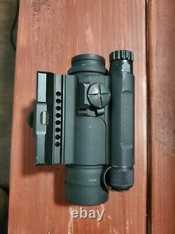 Aimpoint 11972 CompM4 1 x 2 MOA Red Dot