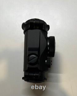 Aimpoint Micro H-2 Red Dot Reflex Sight with Standard Mount 2 MOA 200185