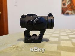 Aimpoint Micro T-2 2 MOA Red Dot Reflex Sight with Scalarworks LEAP Mount