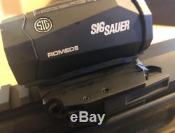 Sig Sauer Romeo 5 1x20mm 2 MOA Red Dot Sight with MountsMOTAC shockproof-SOR52001