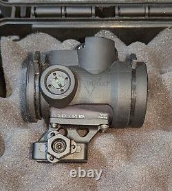 Trijicon MRO-C-2200003 2.0 MOA Red Dot Sight, Quick Release Mount AC32070, Cover