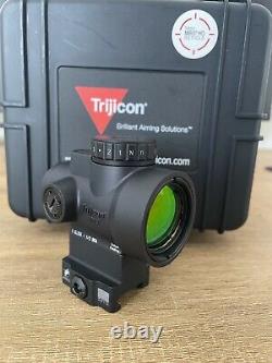 Trijicon MRO HD 1x25 Red Dot Sight 68 MOA Reticle with 2 MOA Dot MRO-C-2200050