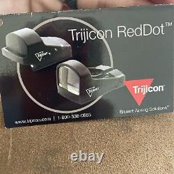 Trijicon MS03 Red Dot Sight. New Old Stock 8.0 MOA Great Deal